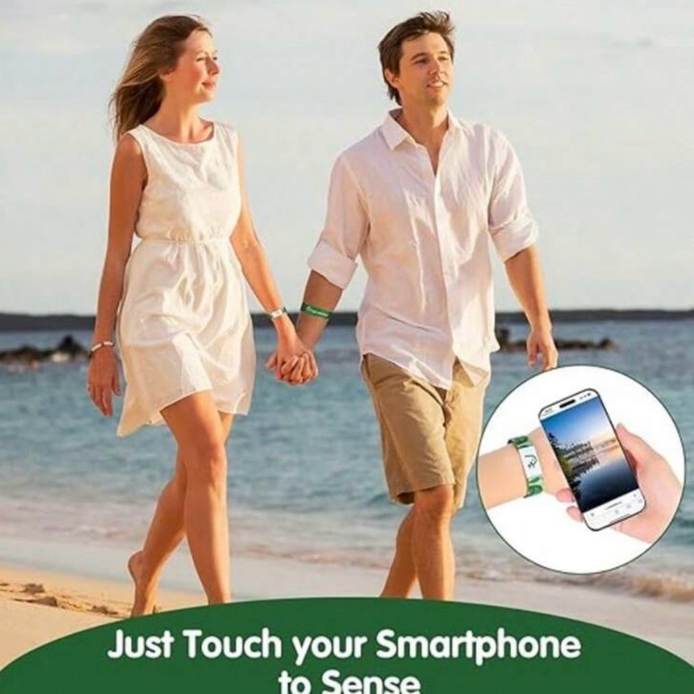 Pink 'Love Like Jesus' Bracelet - Picture 2 of 3